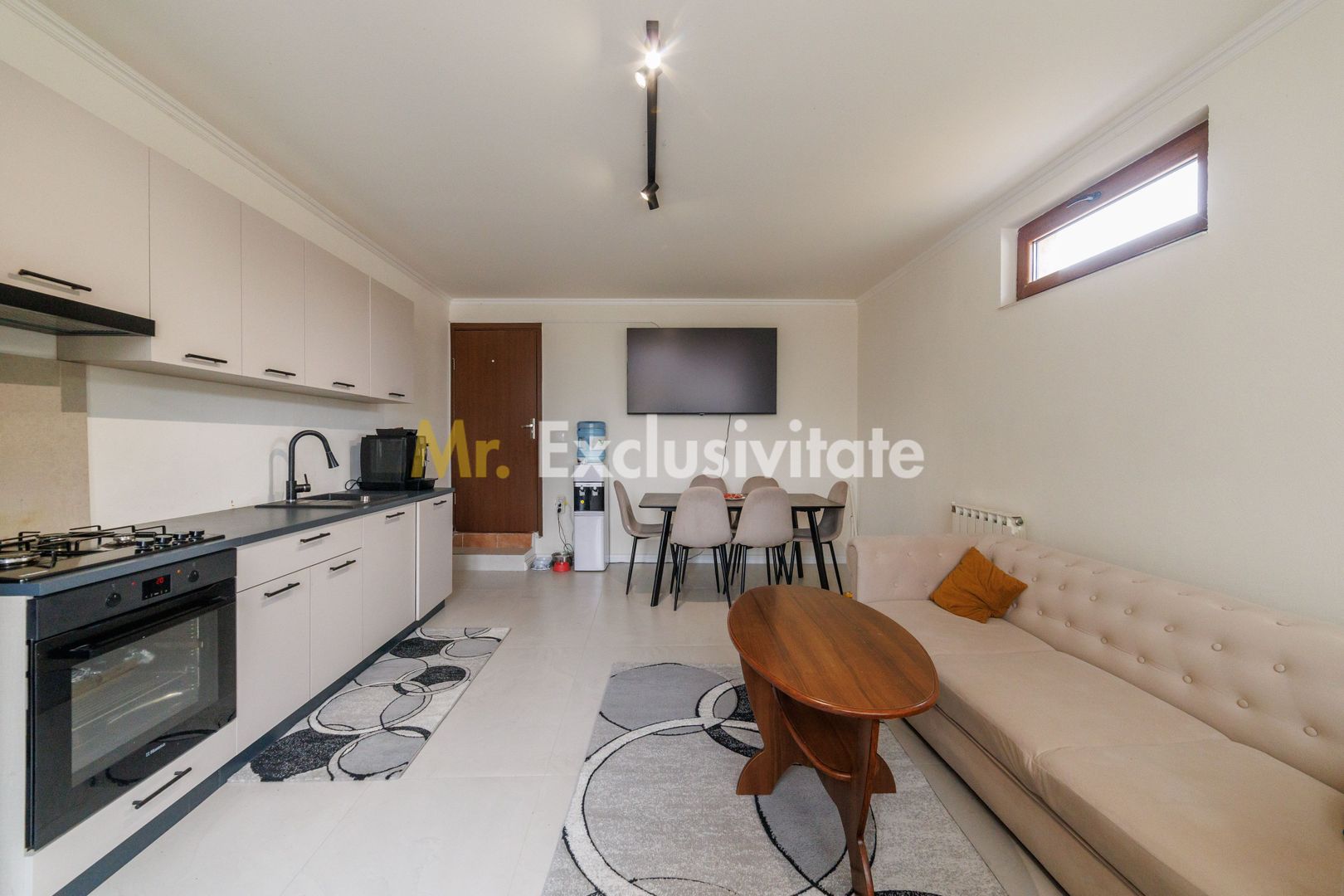 VILĂ 4 dormitoare, RENOVATĂ COMPLET 2026, Prundu, teren 937 mp - Poză 28