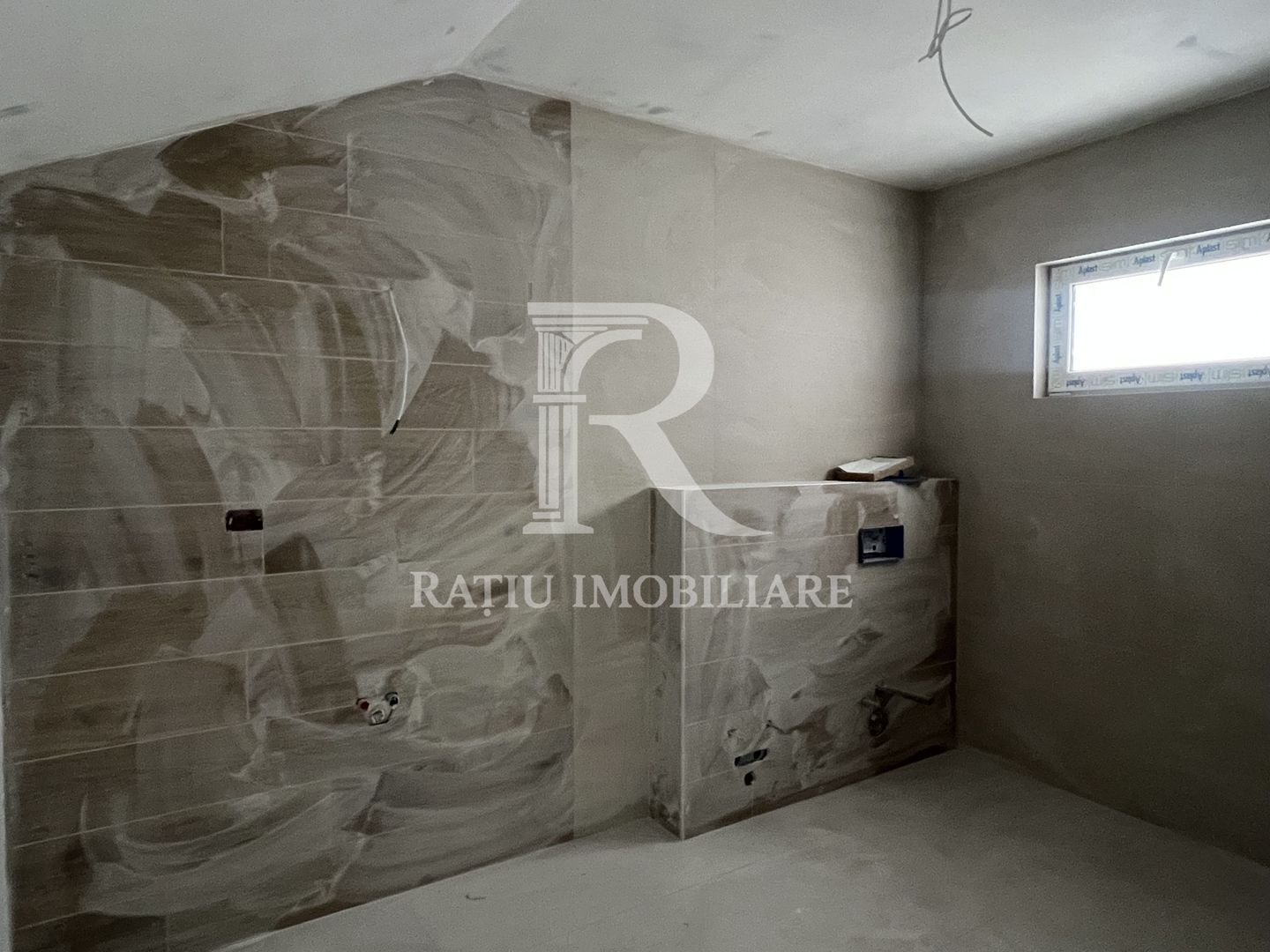 Apartament cu 2 camere tip mezanin | Central | Charm Residence | Oradea - Poză 14