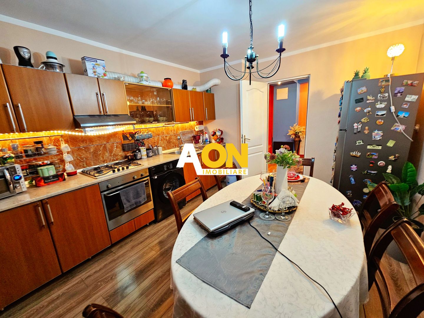 Apartament 4 camere, 87 mp utili, mobilat, utilat, et. 1, ultracentral - Poză 3