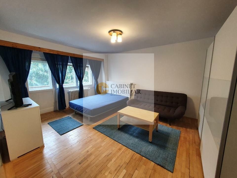 Garsonieră 40mp | Mobilată complet | Bloc cu lift | Bulevardul Decebal - Poză 1