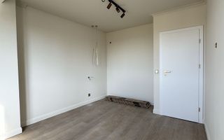 BRASADAS vinde ap 2 cam Central Loc de Parcare Bloc nou - Poză 6