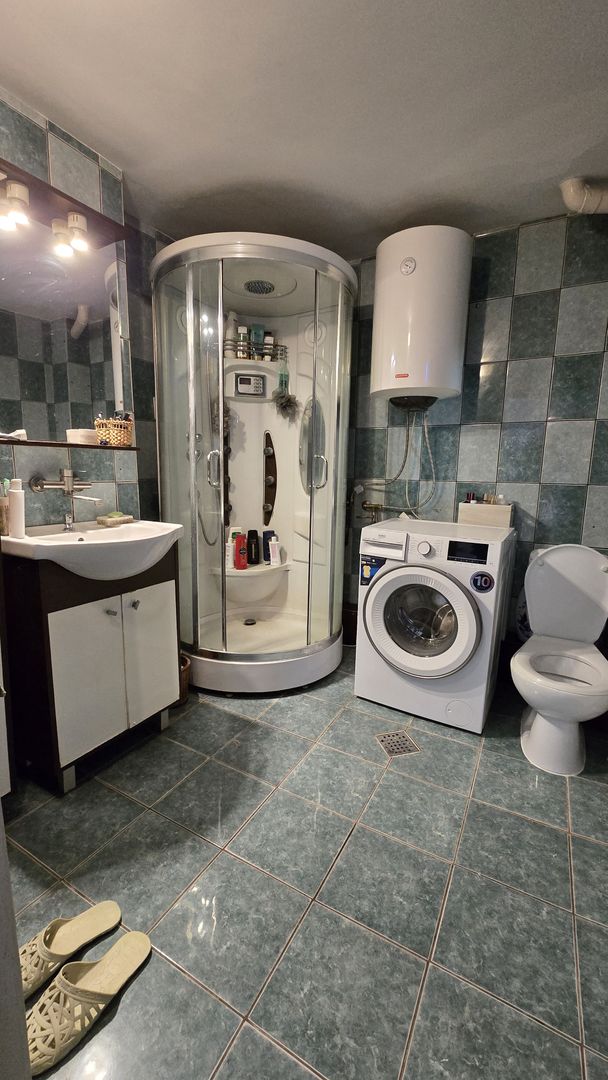 Casă spațioasă cu 6 camere în Triaj preț ajustat - COMISION 0%🌿🏡 - Poză 23