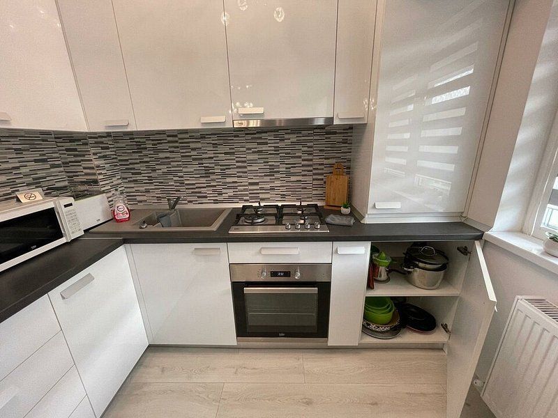 Apartament 2 camere – Mamaia Nord, bloc nou, Parcare - Minim 3 Luni - Poză 13