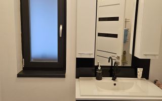 Casa moderna 4 camere 2 bai teren 500 mp terasa si pod in Selimbar - Poză 16