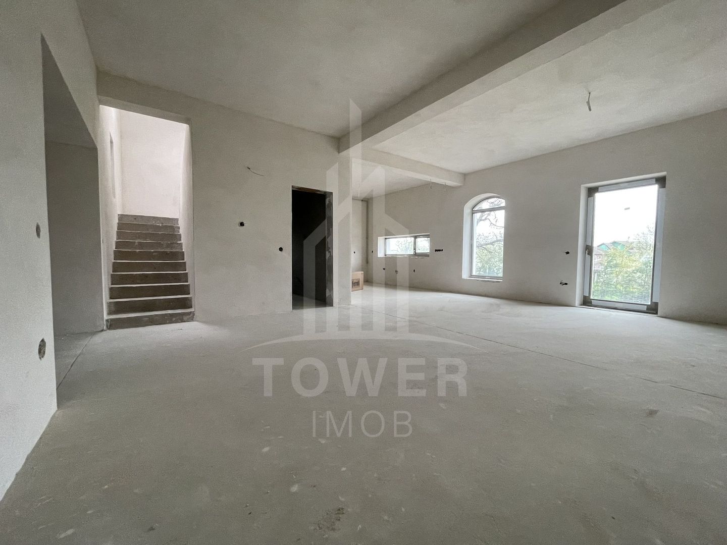Casa rezidențială cu 5 camere, 2 băi  – Sura Mica - Poză 3
