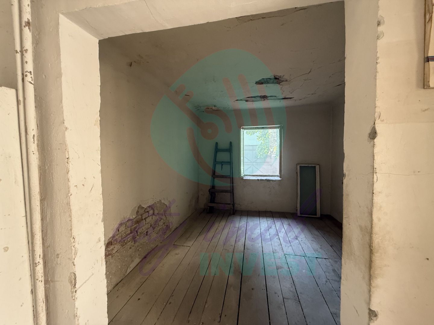 Casa singura in curte zona Mall Vitan - Poză 8