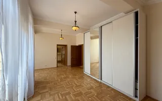 Vila 9 camere cu piscina si teren de 1.000 mp - Poză 21