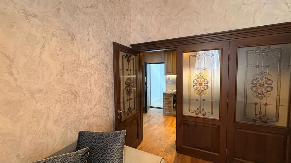 Apartament premium 2 camere 55 mp + pivniță renovat 2025 zona Centrala - Poză 2