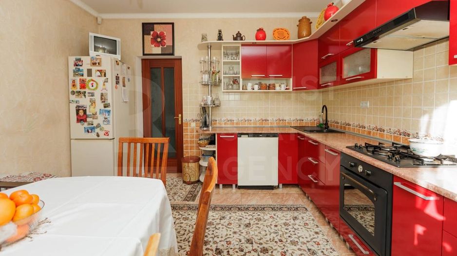 Vânzare, casă 4 camere, str-la Tudor Vladimirescu, Durlești - Poză 12