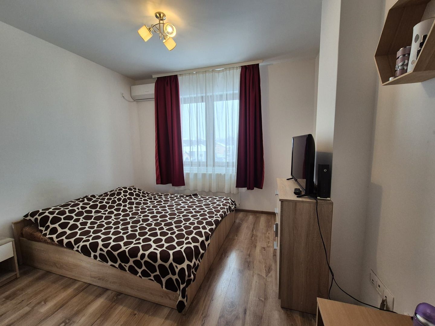 Apartament modern I luminos si intim I zona Torontalului - Poză 3