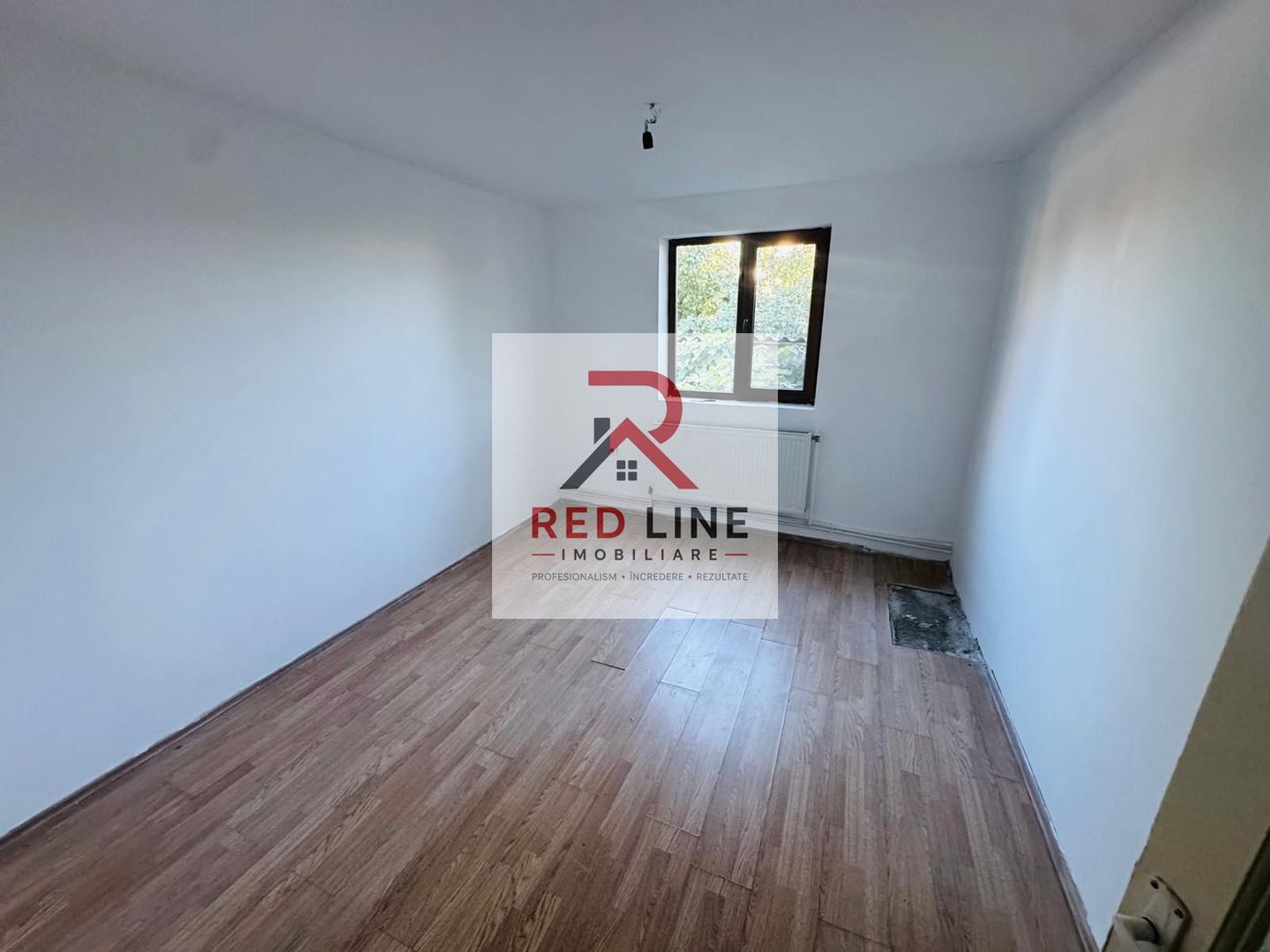 Casa Simian 7 camere în Șimian – Comision 0% pentru cumpărător! - Poză 8