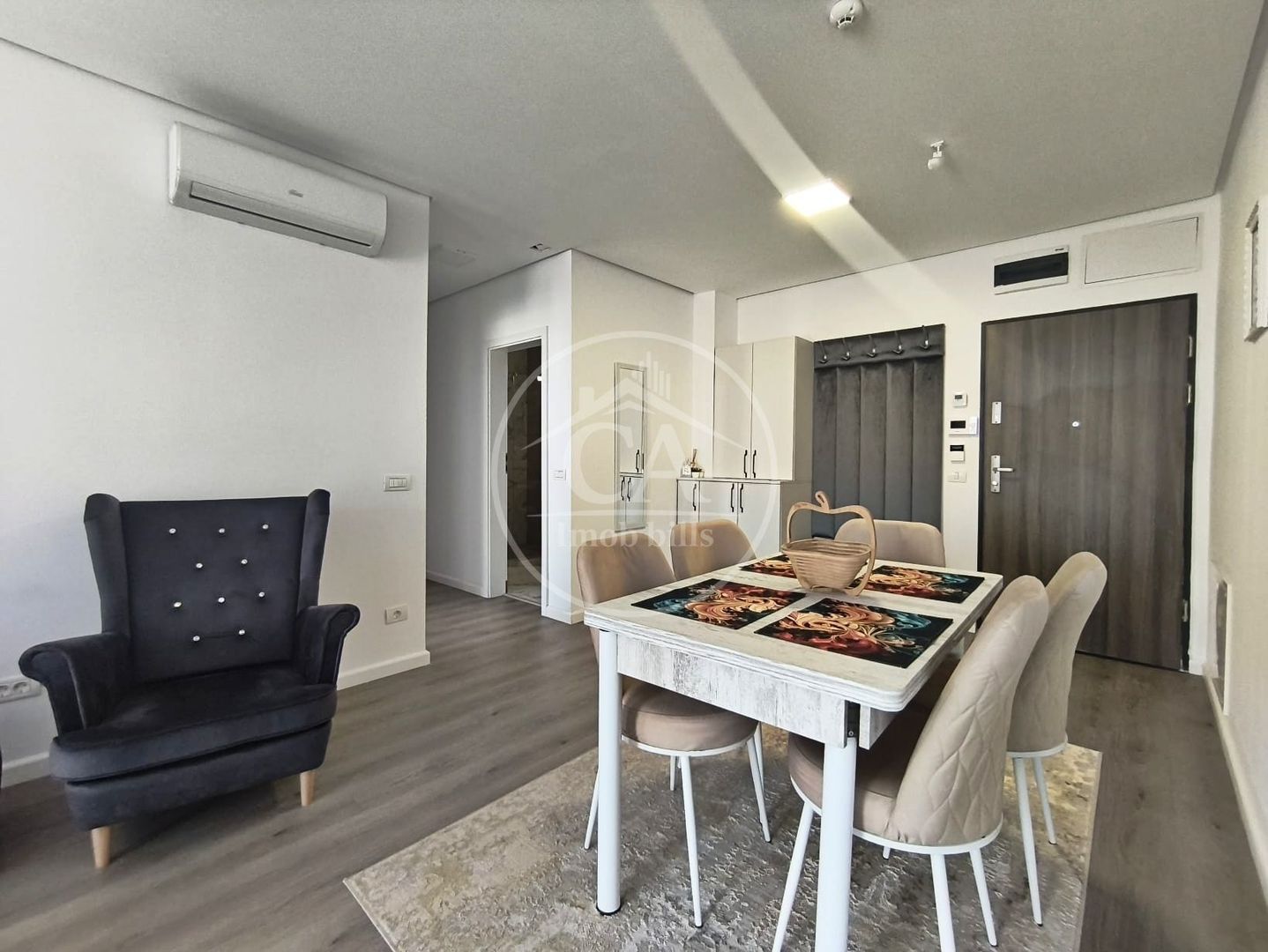 Apartament de închiriat cu 2 camere în WEST RESIDENCE, Oradea - Poză 2