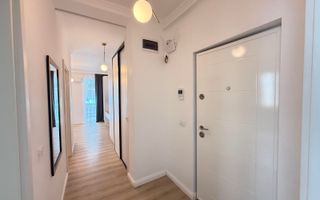 Comision 0! Mobilat si utilat complet. Bloc tip vila cu 6 apartamente si piscina - Poză 13