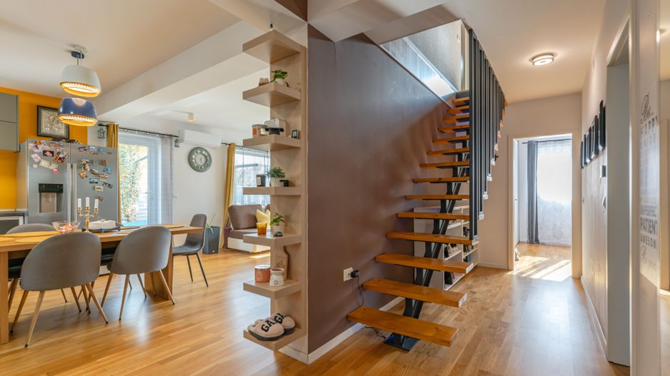 Casa mobilata utilata modern cartier Izvor Tarlungeni Brasov - Poză 11