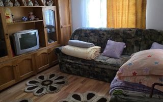 Proprietate cu două case| Comuna Fartatesti - Poză 5