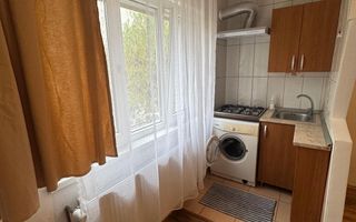 Vânzare garsonieră – zona Tractorul, Coresi Mall - Poză 3