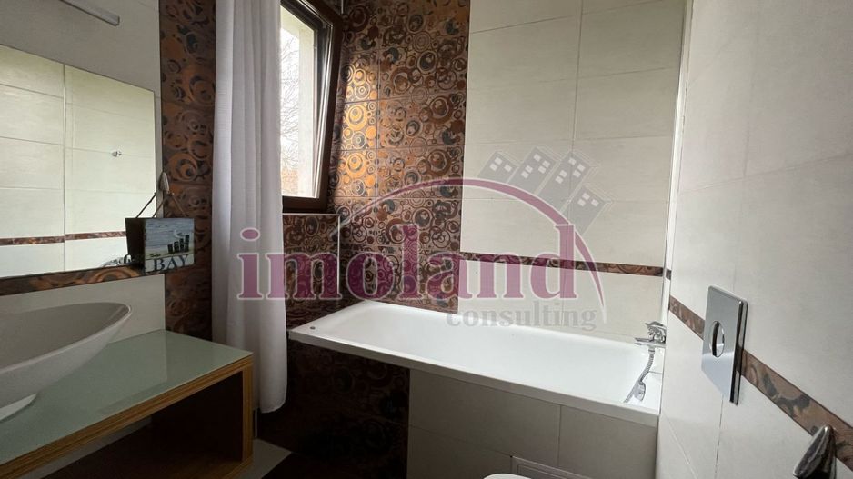 Inchiriere - vila - 5 camere | garaj | gradina proprie | Iancu Nicolae-Pipera - Poză 12