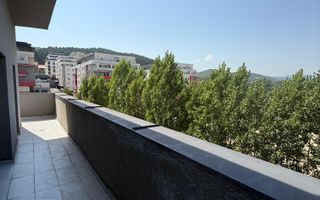 Apartament 3 camere, 60 mp, 2 parcari, terasa, zona Vivo - Poză 11