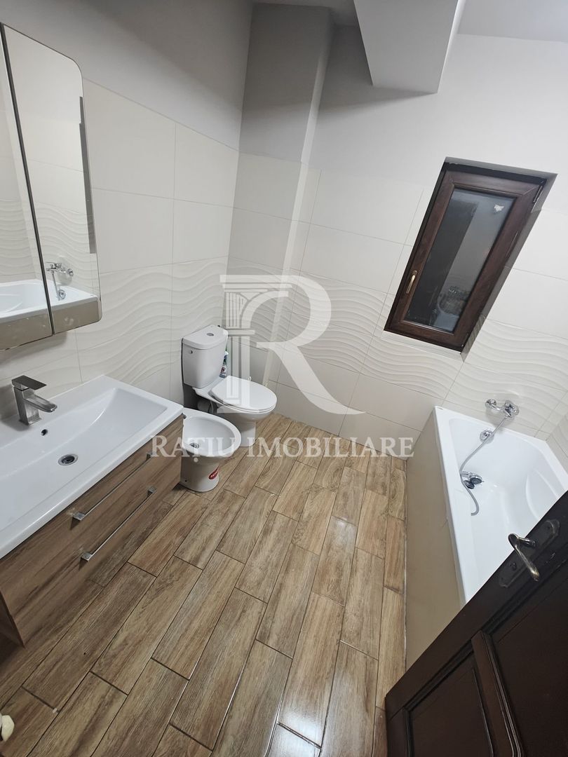 Apartament cu 3 camere | Ultracentral | Oradea - Poză 5