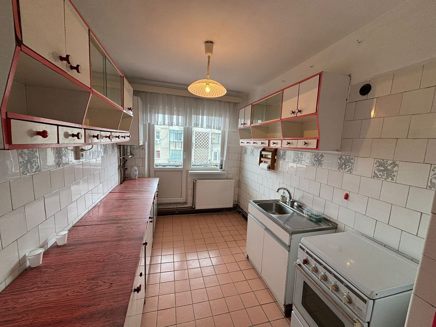 APARTAMENT CU 4 CAMERE ZONA DÂMBU CU 90mp - Poză 9