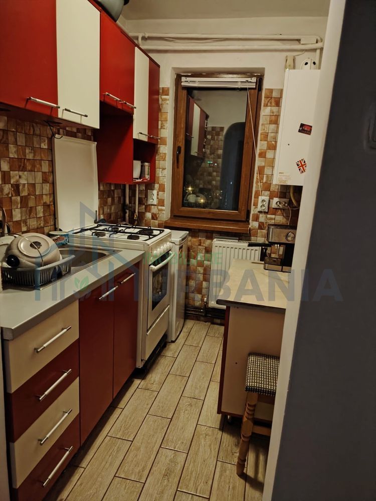 Inchiriez apartament 3 camere - Poză 3