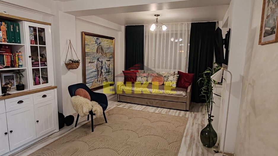 De vânzare apartament cu 2 camere+loc de parcare, BLOC NOU - Poză 1