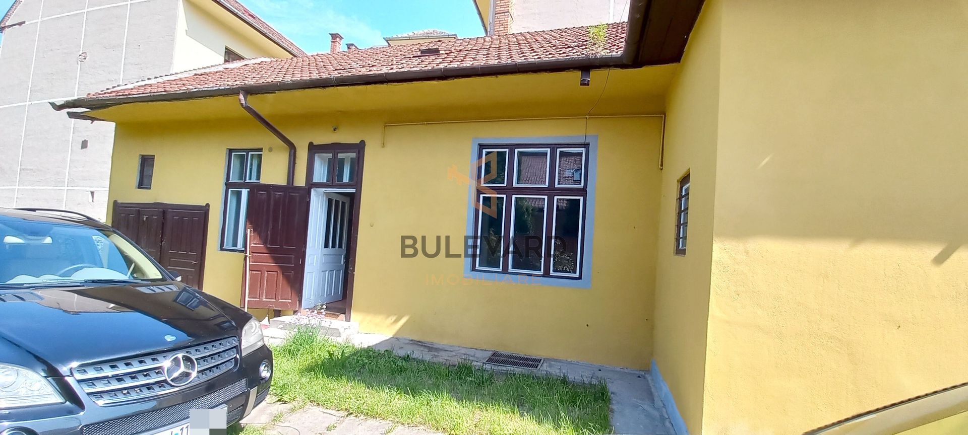 Casa individuala, zona centrala! - Poză 1