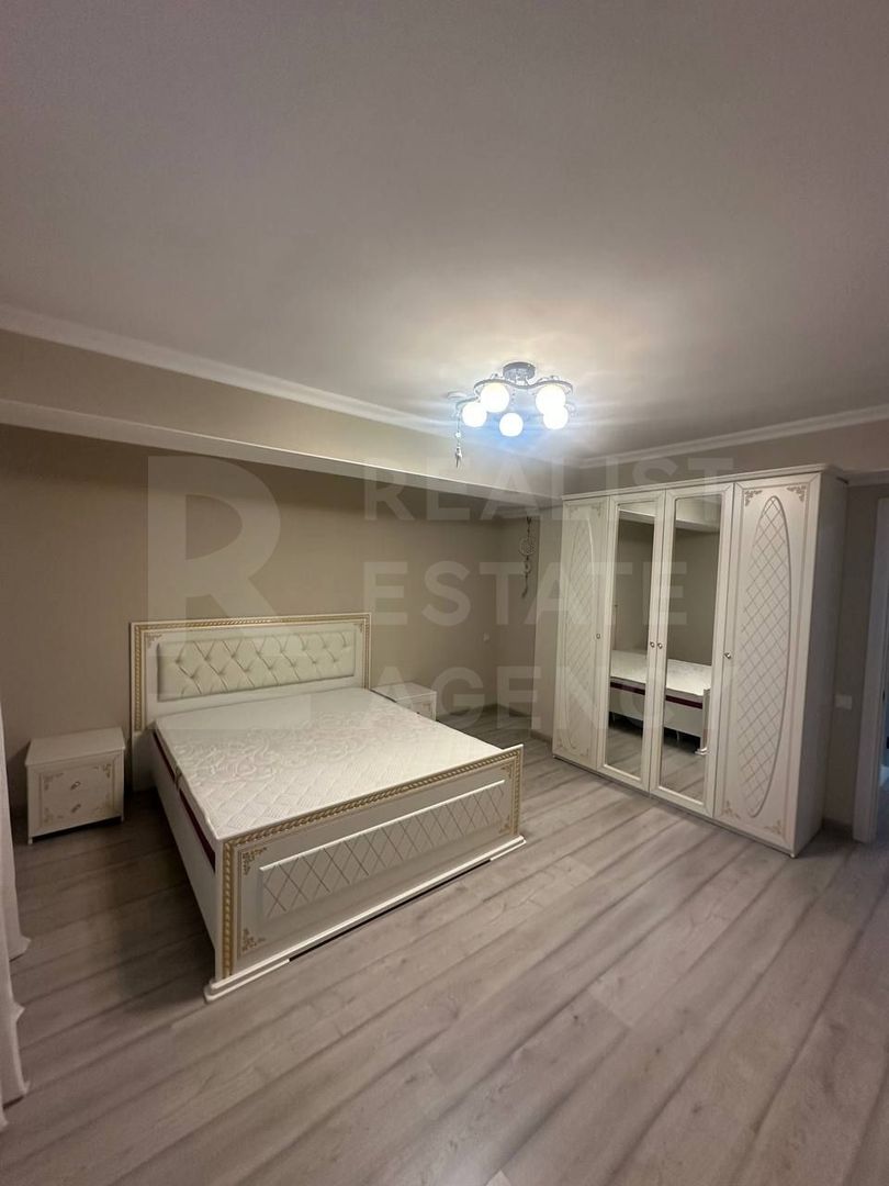 Vânzare, apartament, 3 camere, strada Ginta Latină, Ciocana - Poză 1
