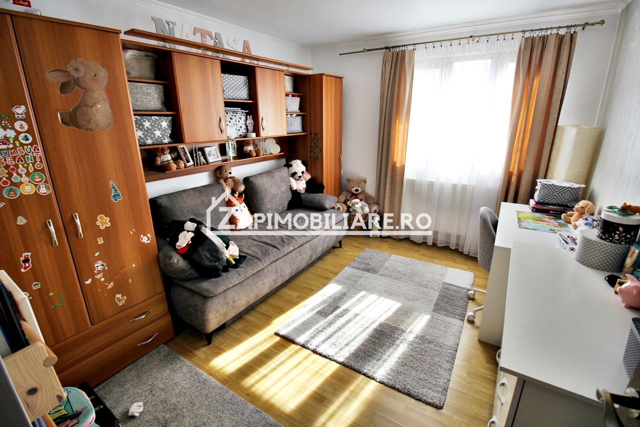 Casa 6 camere, 150mp.utili,527mp teren, zona semicentral - Poză 6