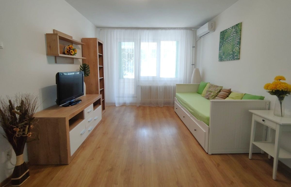 Garsoniera in bloc mixt reabilitat la 4 minute metrou Gorjului - Poză 13