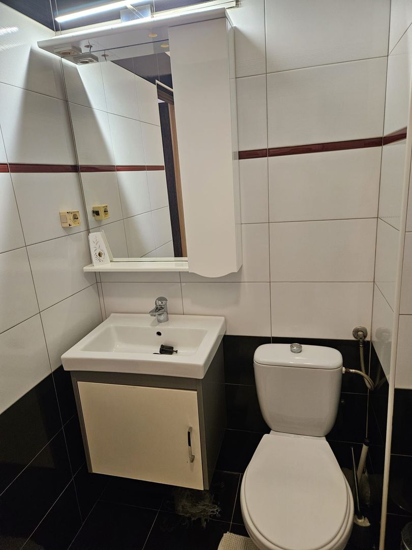 De Vanzare Garsoniera Dubla zona Bucuresti Noi - Bazilescu - Poză 13