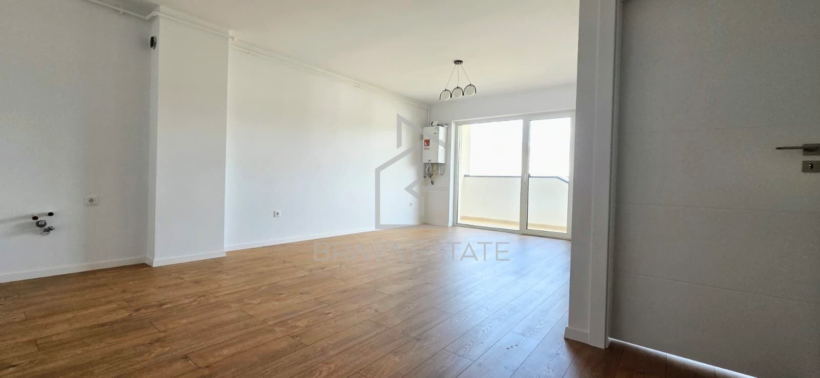 Apartament 47mp, 2 camere, parcare subterană, zona Eroilor, Floresti - Poză 3