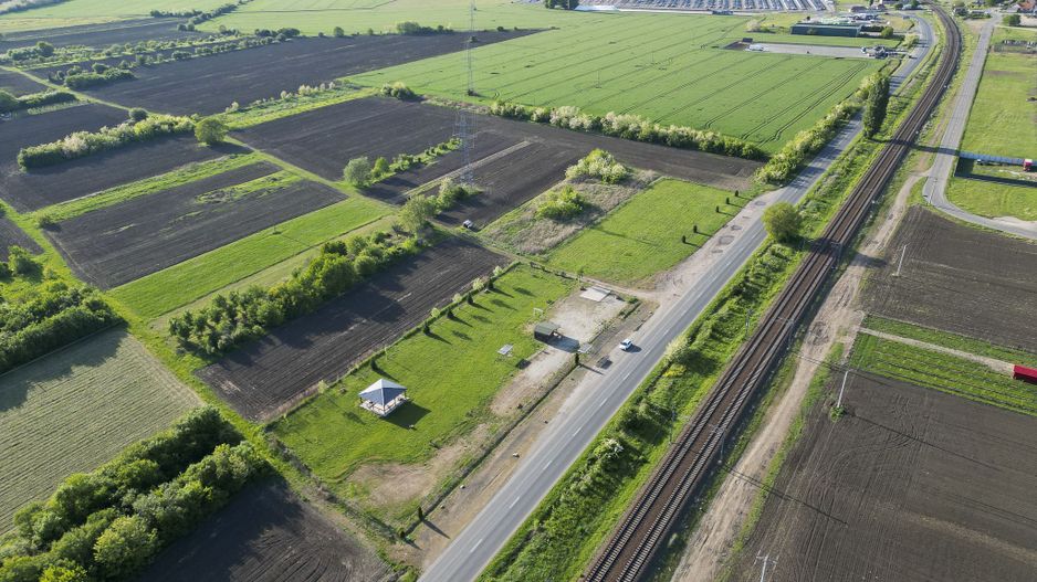 Închiriere platformă teren 4.000 mp Curtici - Poză 4