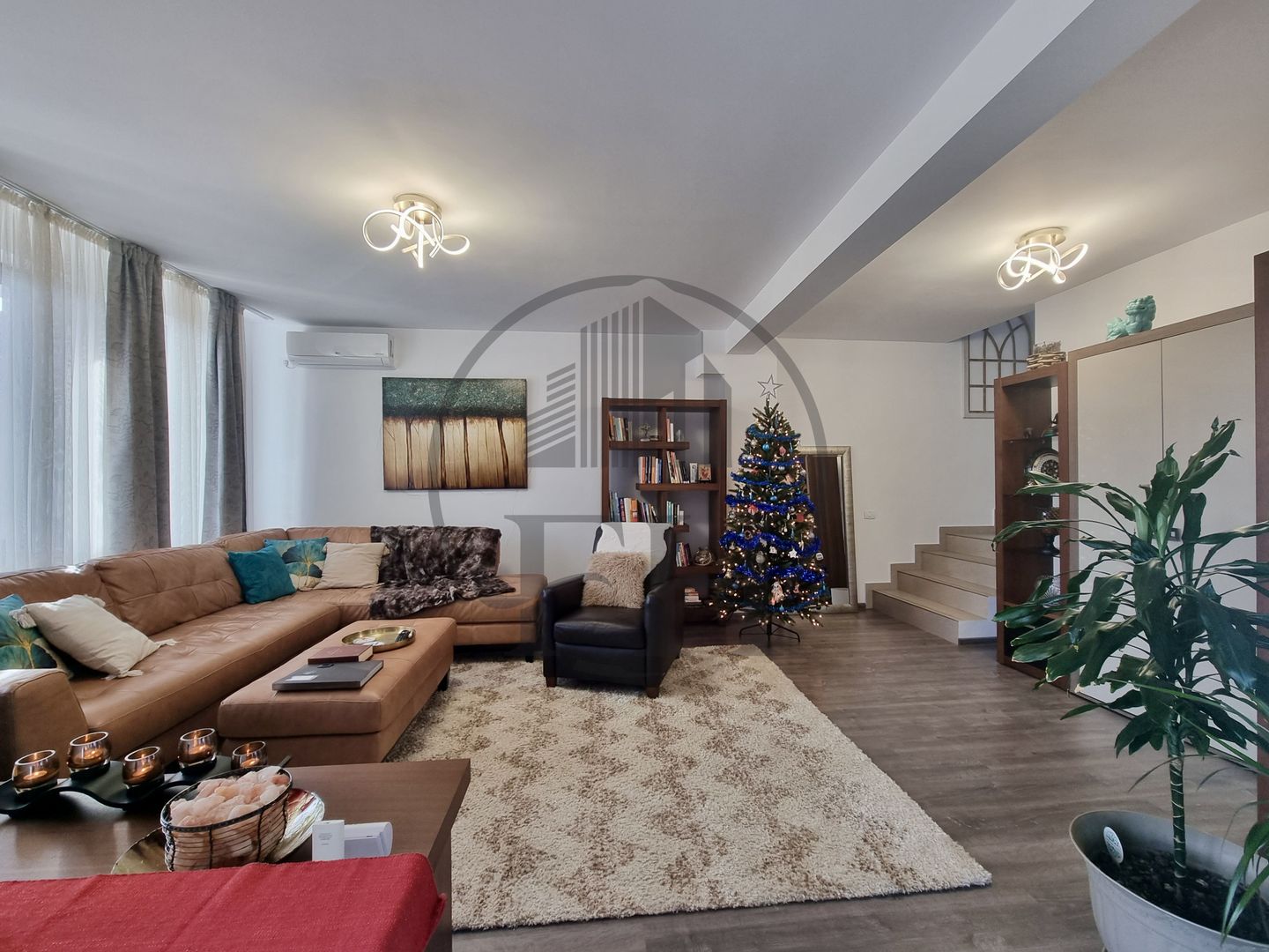 Casa / Vila de vanzare Valu lui Traian - Poză 2