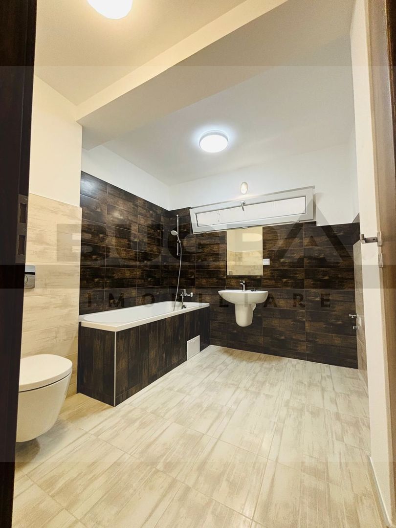 Duplex 5 camere - 228 mp, 255 teren, garaj, zona E. Ionesco - Poză 16