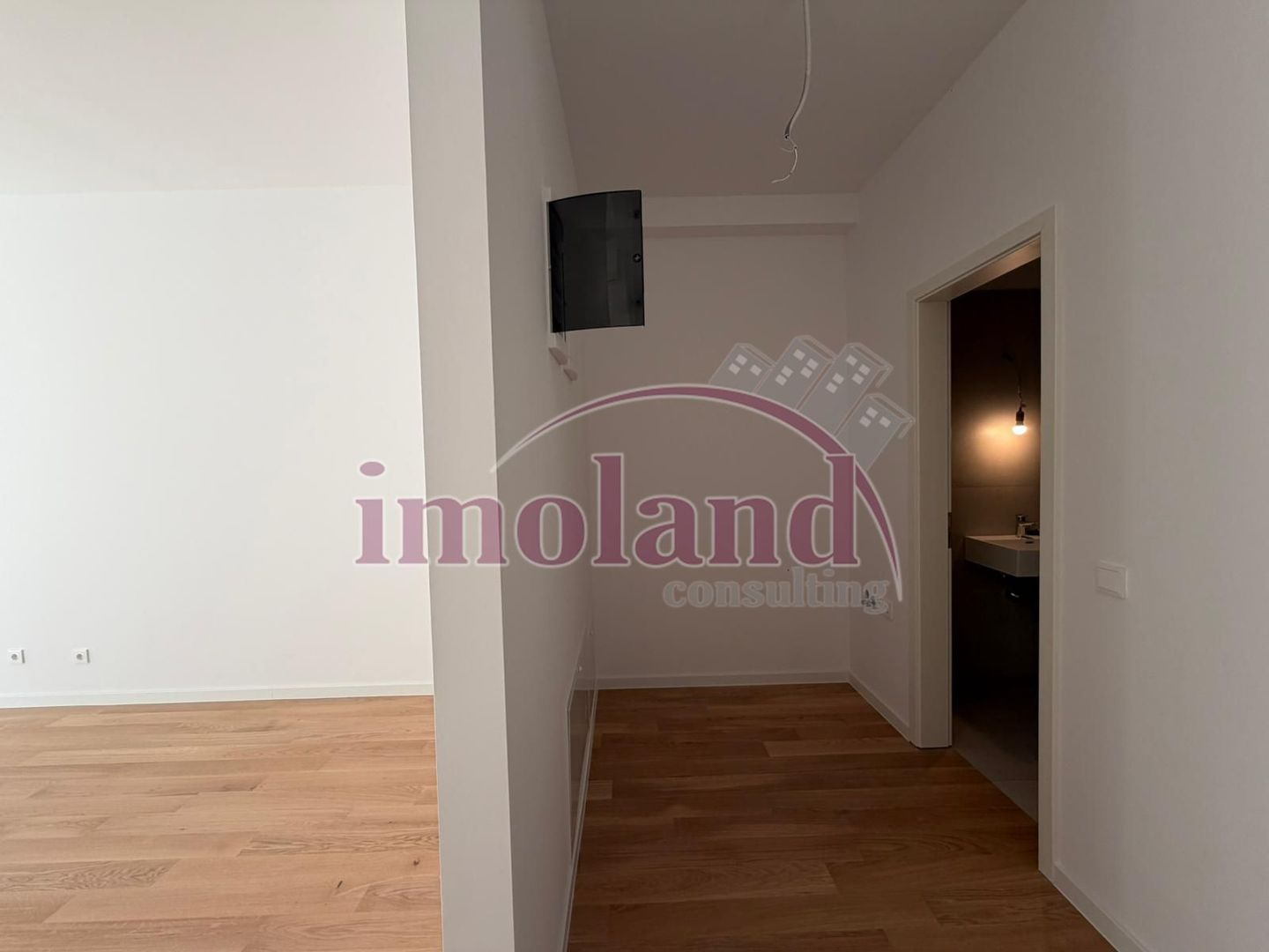 Vanzare - apartament 2 camere - Quartier Azuga-Doamna Ghica - Poză 10