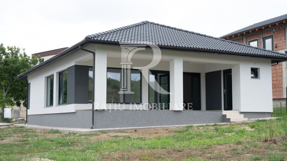 Casă modernă de vânzare | 3 dormitoare | Teren 750 mp | Oradea - Poză 4