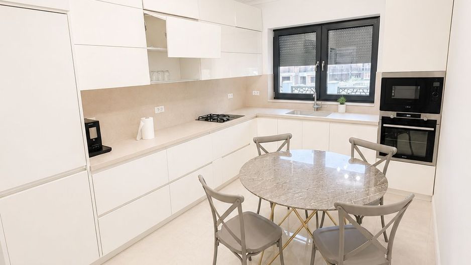 Casă premium 4 camere Zona Oncea - Poză 11