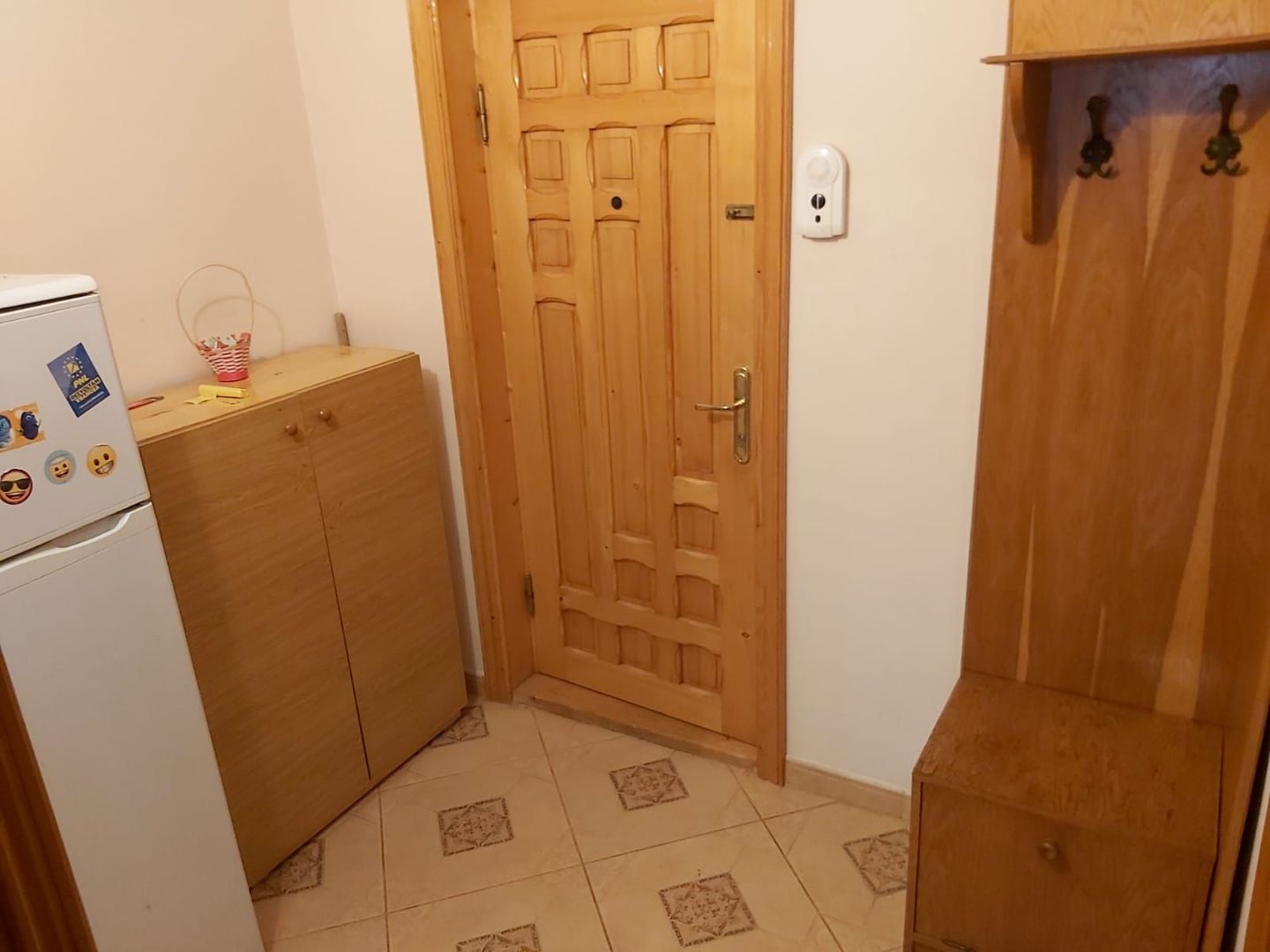 Garsoniera de inchiriat – Focsani, etaj 2, 30 mp, mobilata si utilata - Poză 2