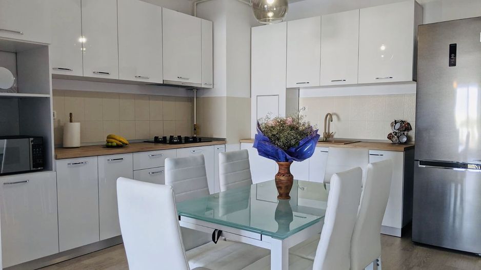 Apartament 2 camere de inchiriat, bloc nou, parcare -Bulevardul Timisoara - Poză 1
