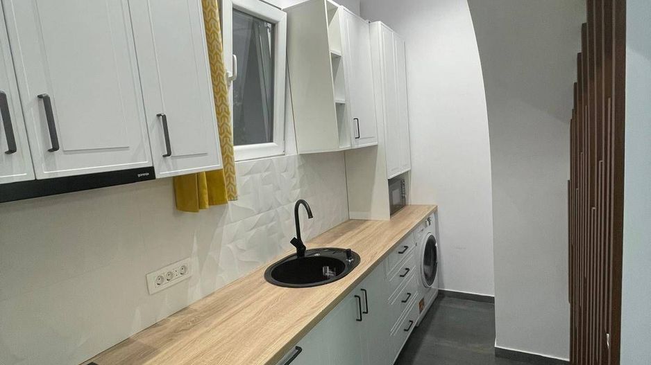 PF Vand Apartament 1 camera/Garsoniera demisol - Poză 1