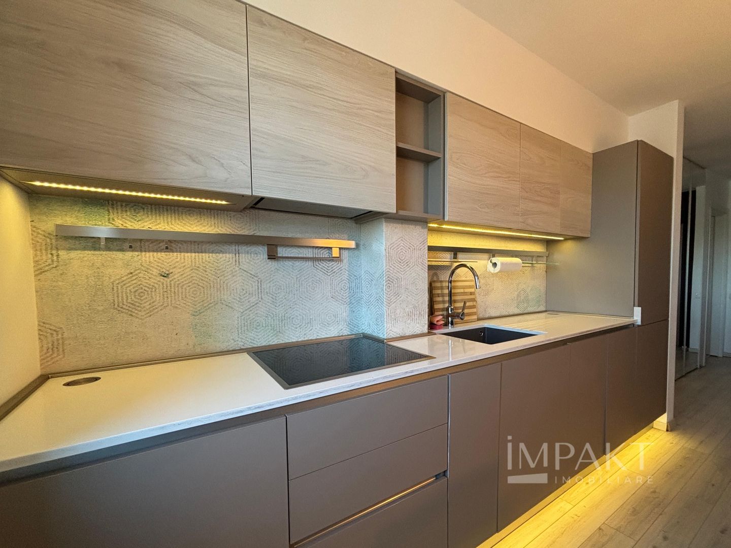 Apartament 2 camere LUX cu vedere spre lac - Poză 7