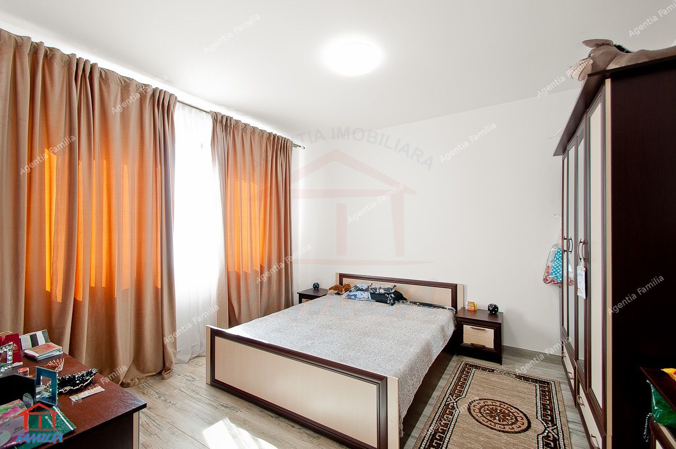 Vanzare vila modernă în Galati, cartierul Arcașilor, mobilata si utila - Poză 18