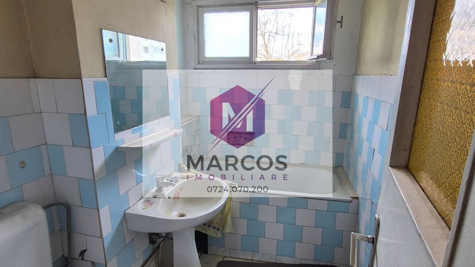 Apartament 3 camere Micro 1 - Poză 2