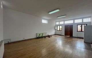 Casă individuală cu teren generos de 1.000 mp - Poză 4