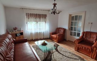 Casa cu 7 camere, 2 spatii comerciale, pretabila pt. birouri, Centru - Poză 4