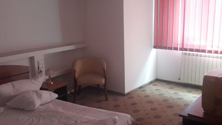 Hotel Capitol de vanzare Valenii de Munte Prahova - Poză 12