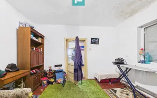 Casă cu 3 camere de vânzare în zona Bujac - Poză 16
