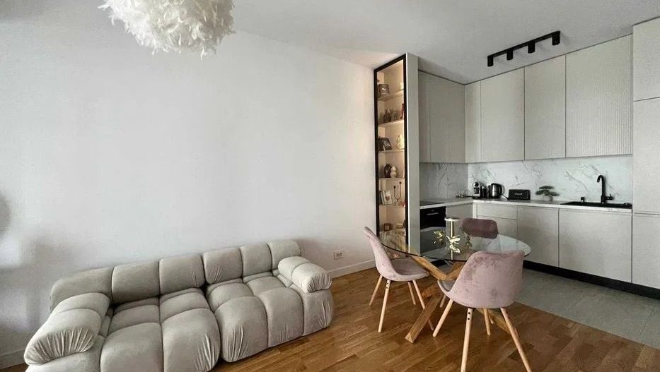 Studio dublu de închiriat - Poză 2