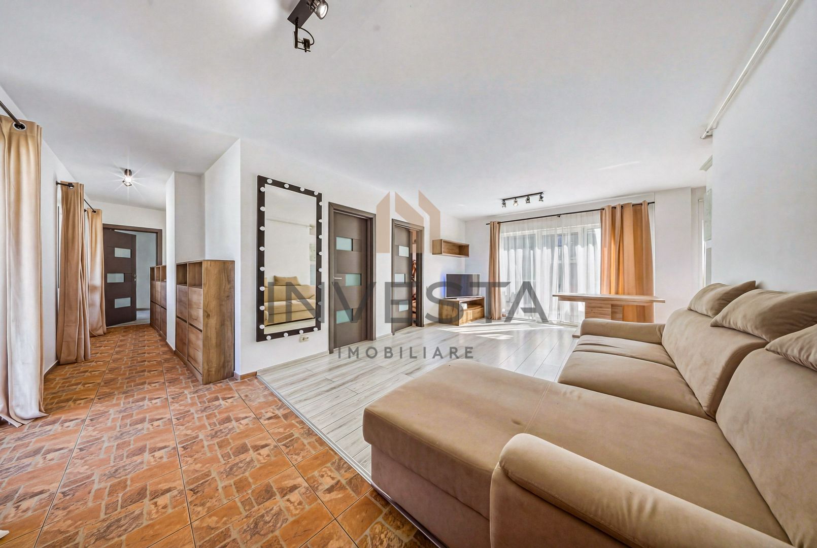 Apartament 3 camere suprafata utila 79 mp + 42 mp terasa! - Poză 1